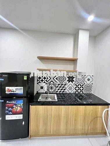 STUDIO ĐẦY ĐỦ NỘI THẤT CỬA SỔ THOÁNG KHU HOÀ CƯỜNG