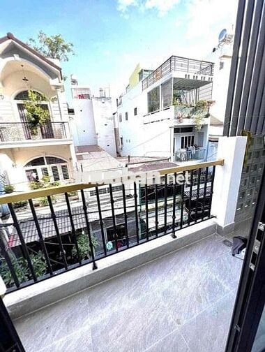 Ban Công tách bếp Full Nội thất , Âu dương lân Q8 gần cầu chữ Y