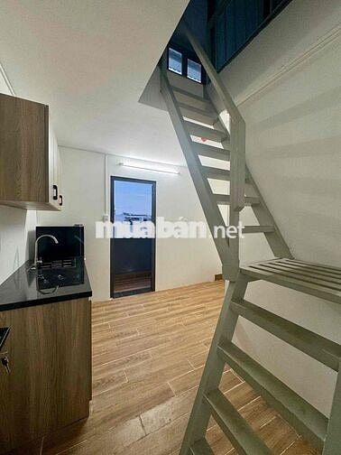 Căn hộ mini 30m2 1 trệt 1 gác cao, có 2 ban công thoáng | sát Q1