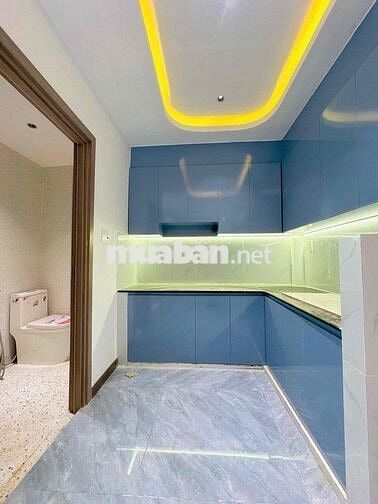 Già rồi còn không nên nết, đá bay luôn căn nhà lầu tâm huyết 2 Vk Ck