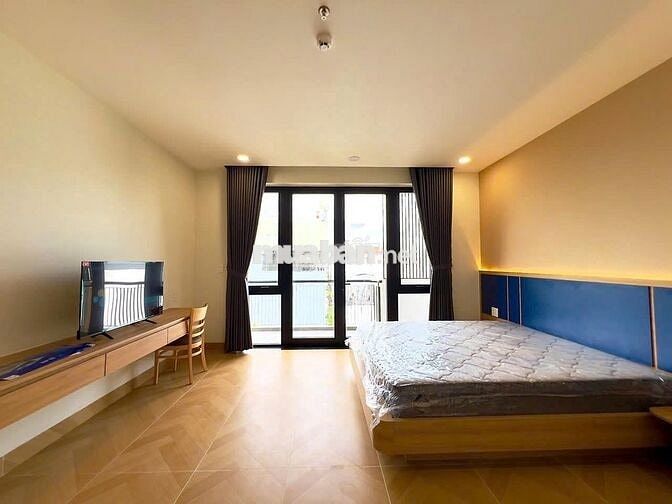 Cho thuê căn hộ 1 phòng ngủ mới keng ngay Khuê Mỹ
