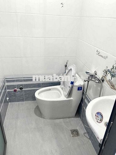 PHÒNG TRỌ GIÁ RẺ GẦN UEH CS N - VHU, CHỈ TÍNH ĐIỆN NƯỚC KO THÊM PHÍ