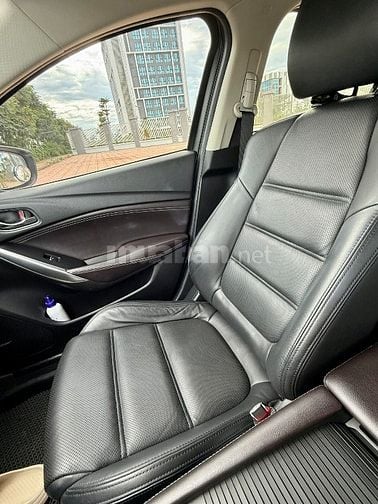Bán Mazda 6 2.0 premium, xe chính chủ còn rất mới và đẹp