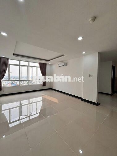 Cho thuê hộ Giai Việt – Duplex thông tầng - 854 Tạ Quang Bửu 