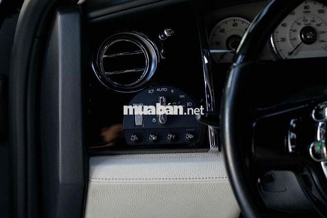 Rolls-Royce Ghost 2010 Đen kem 11.000 miles