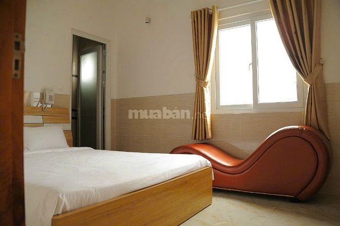 26 Tỷ! Bán Khách Sạn Nguyễn Xí, Bình Thạnh -18 Phòng - Doanh thu 250tr