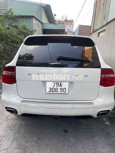 Porsche Cayenne Trắng 5 chỗ