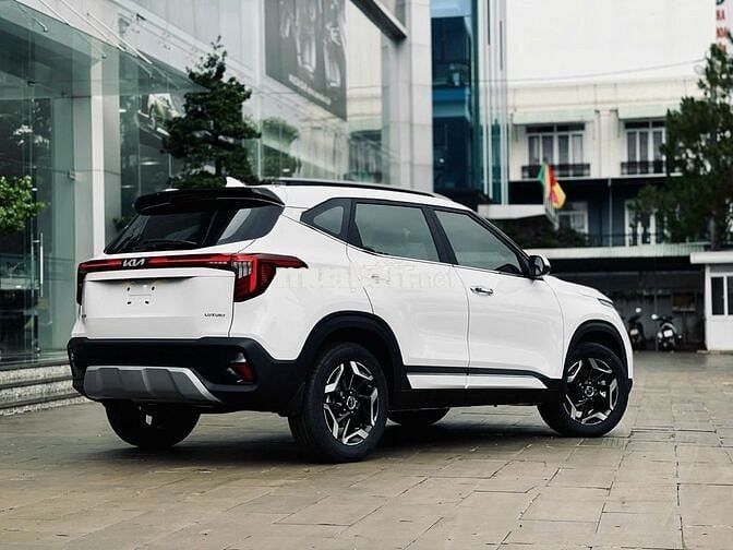 Kia Seltos 2026, xe sẵn giao ngay