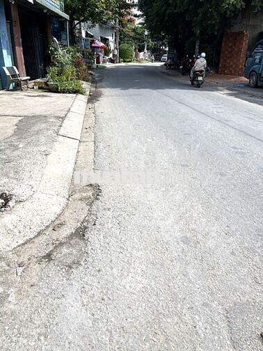Đất thổ cư 2 mặt tiền đường nhựa ô tô, xã Đông Thạnh, Hóc Môn