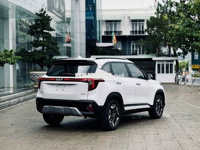 Kia Seltos 2026, xe sẵn giao ngay
