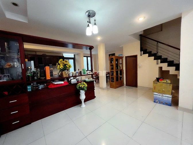 Cho thuê biệt thự Khu Bên Sông liền kề Gigamall Phạm Văn Đồng
