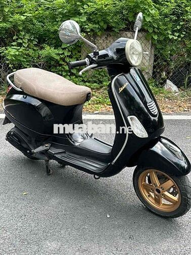 Piaggio Vespa LX 125 3V Fi Đen 9chủ BSTP