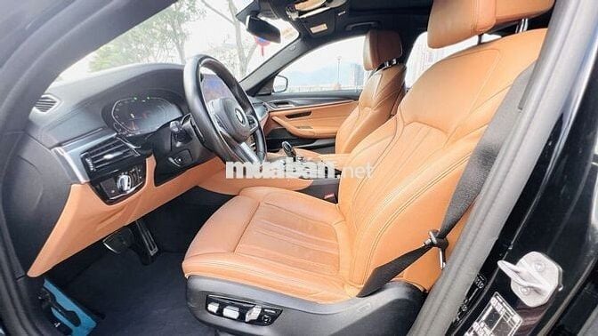 BMW 520i M Sport 2022 Đen 36.000 Km