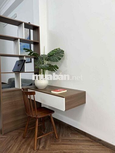 Sắp trống căn 1 phòng ngủ, ban công, thang máy, tiện đi lại trung tâm