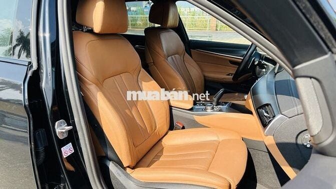 BMW 520i M Sport 2022 Đen 36.000 Km