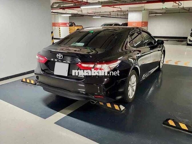 Toyota Camry 2019 Đen Thái Lan