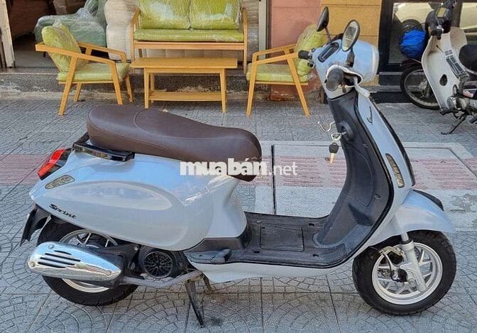 Piaggio Vespa 50 Nio Plus Bs43 Xám