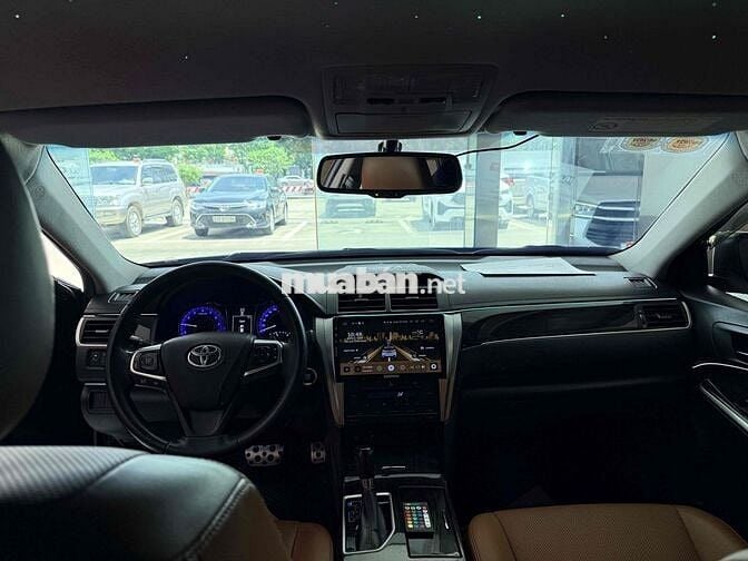 Toyota Camry 2.5Q 2018 Đen -Xe bảo dưỡng hãng full