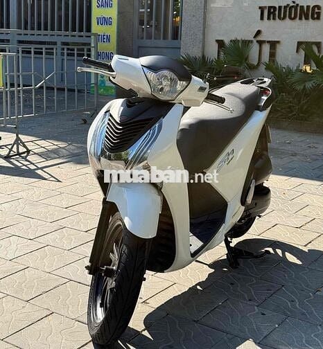 SH 125 2016 khoá ga biển 43 màu trắng đen siêu đep