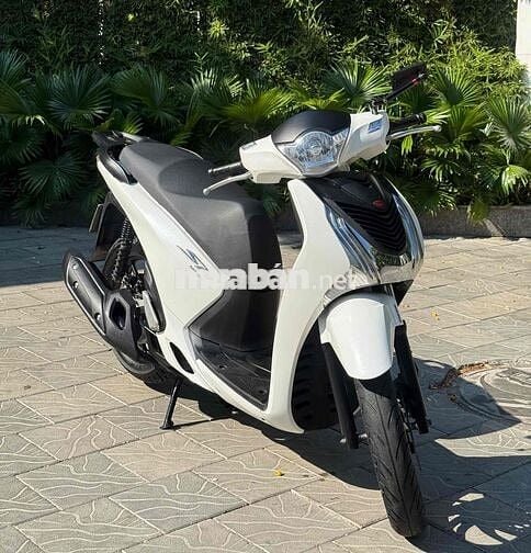 SH 125 2016 khoá ga biển 43 màu trắng đen siêu đep