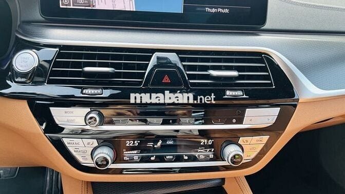BMW 520i M Sport 2022 Đen 36.000 Km