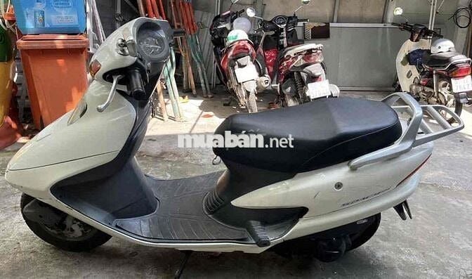 Honda Spacy 125 Trắng