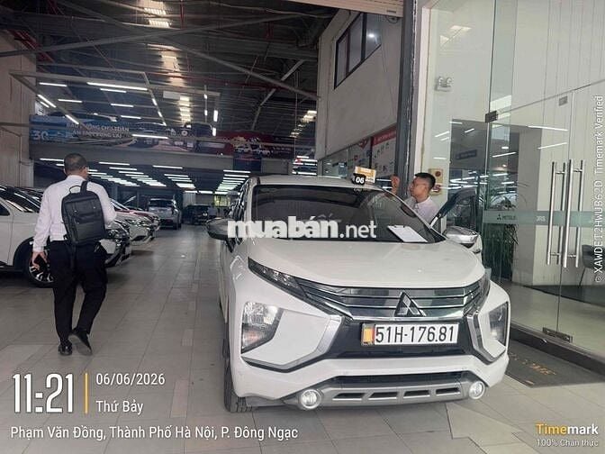 Mitsubishi Xpander 7 chỗ màu Trắng