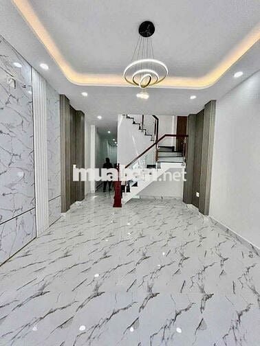 Cho thuê nhà mới đường Phạm Hùng  - Dt: 4m ×16m, 1 lầu 4 phòng  - Hẻm