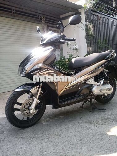 Honda Air Blade đầu bò 2012 Đen Vàng đồng