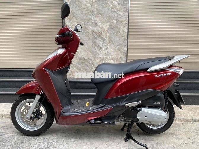 Honda Lead 2017 màu Đỏ đô