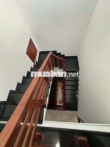 CHO THUÊ NHÀ 5×25 - BÀ ĐIỂM. GIÁ: 12,5 TRIỆU