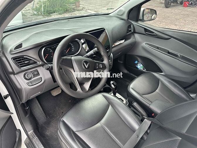 Vinfast Fadil 2022 1.4AT đã lên 30tr tiền đồ chơi