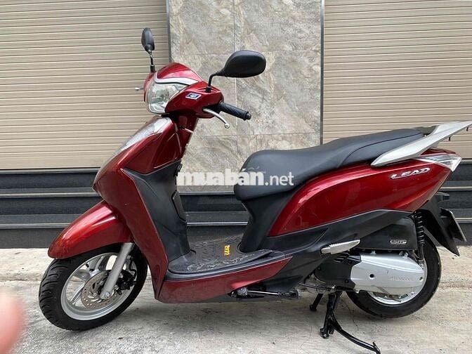 Honda Lead 2017 màu Đỏ đô