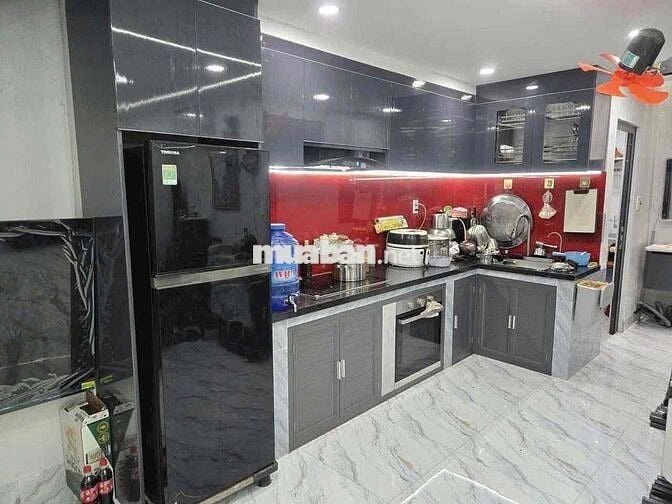 NHÀ PHÚ HOÀ - NHÁNH NGUYỄN THỊ MINH KHAI 200m - NHÀ SÁNG SỦA 3pngu