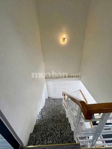 Bán nhà Hóc Môn 38.5m2 495 triệu, nhà ở làm ăn lên, ra 50m có tiện ích