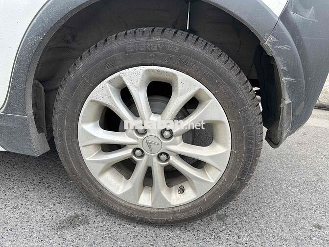 Vinfast Fadil 2022 1.4AT đã lên 30tr tiền đồ chơi