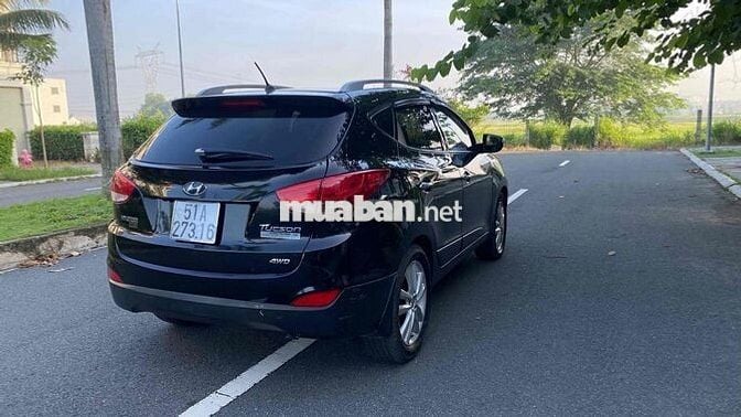 Hyundai Tucson 2 cầu bản full ( siêu cọp )