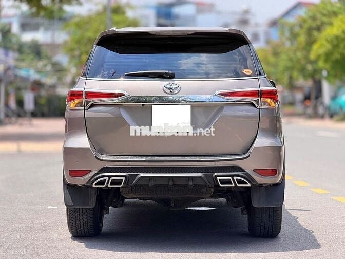 Toyota Fortuner mode 2021 AT máy dầu 1chủ mua mới