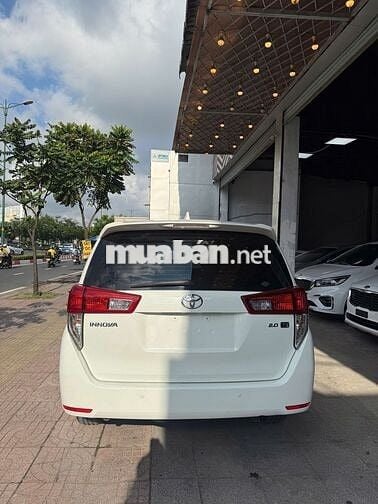 Toyota Innova 2.0E 2018