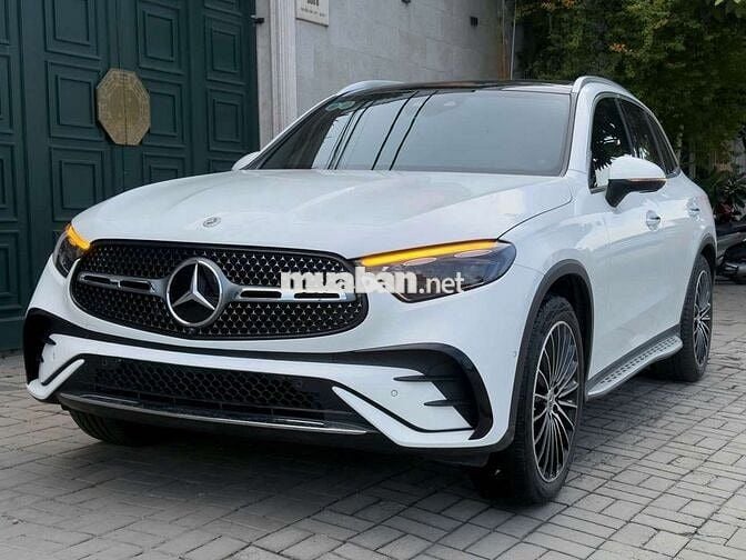 Mercedes-Benz GLC 300 4MATIC All New 2023 cực đẹp