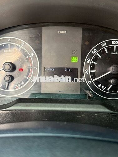 Toyota Innova 2.0E 2018