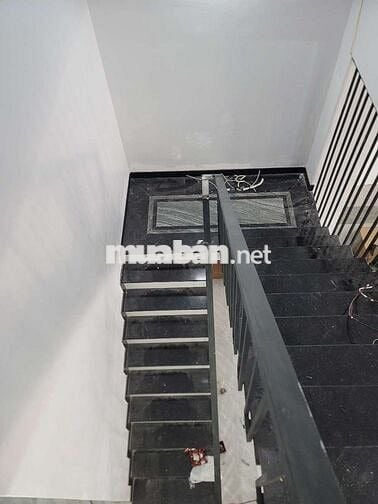Cho thuê nhà dài hạn kđt tây bắc đường số 1