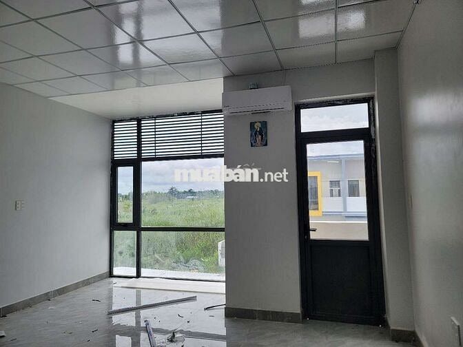 Cho thuê nhà dài hạn kđt tây bắc đường số 1