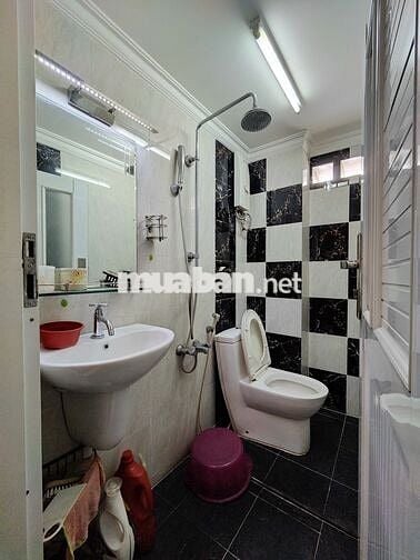 16tr/tháng - Q1, Hồ Hảo Hớn - 100m2- Cho thuê nhà nguyên căn ở lâu dài