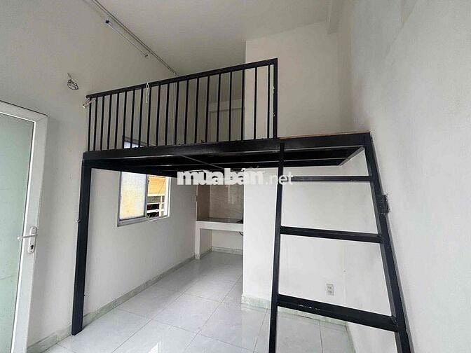 CHO THUÊ PHÒNG GÁC CỬA SỔ BAN CÔNG GẦN ĐẠI HỌC CÔNG THƯƠNG TÂN PHÚ