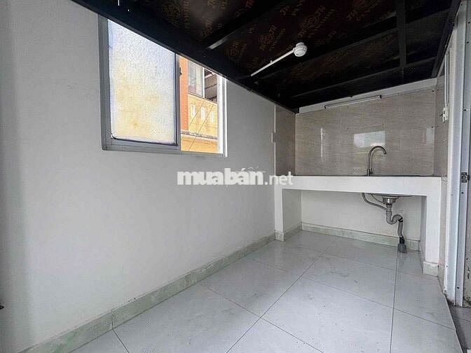 CHO THUÊ PHÒNG GÁC CỬA SỔ BAN CÔNG GẦN ĐẠI HỌC CÔNG THƯƠNG TÂN PHÚ