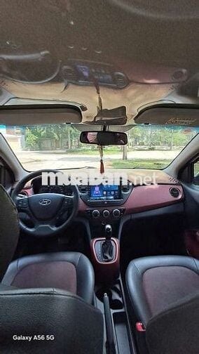 Hyundai i10 2017 Tự động Bạc