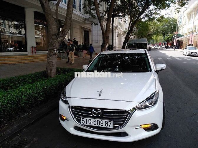 Mazda Mazda 3 2018 Trắng Tự động