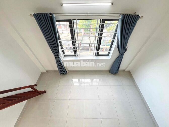 PHÒNG DUPLEX CỬA SỔ TRỜI SIÊU TO, NGAY LÊ ĐỨC THỌ, CÓ THANG MÁY,Ở LIỀN