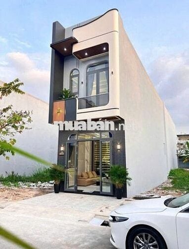 Cần bán gấp nhà mới xây 1 trệt + 1 lầu ở Thủ Dầu Một ngay BV Hoàn Mỹ 